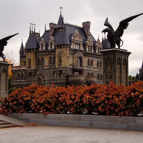 Garibaldi Castle