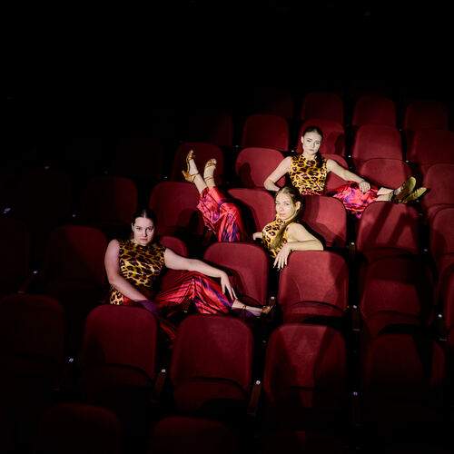 Свет и тень на сцене