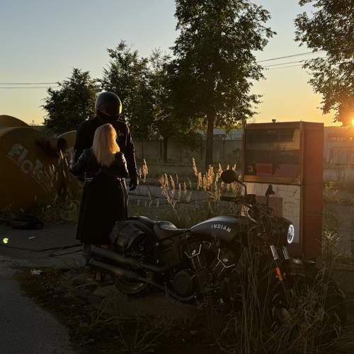 Photo #13354637