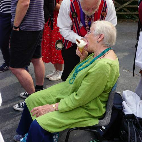 Photo #13357993