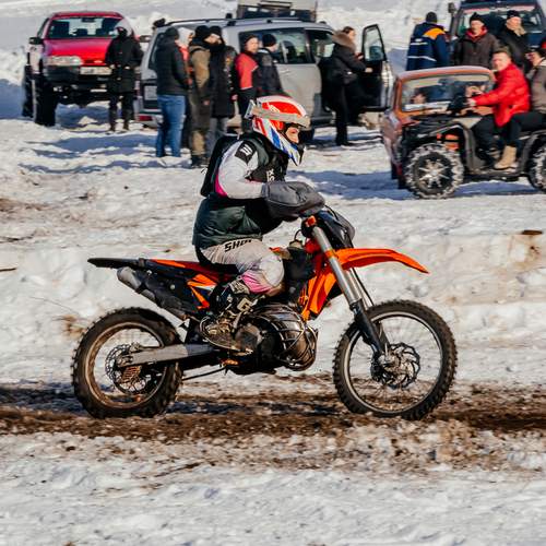 Photo #13358812