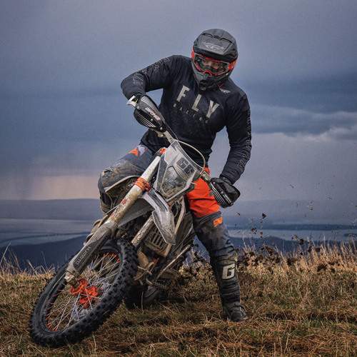 Photo #13370832