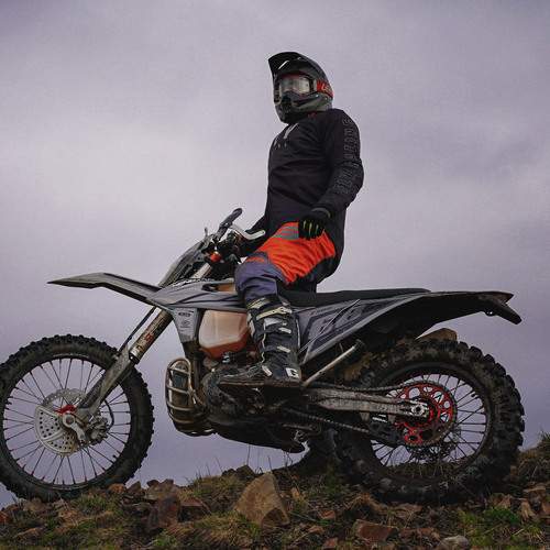 Photo #13370833