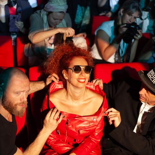 Photo #13373950