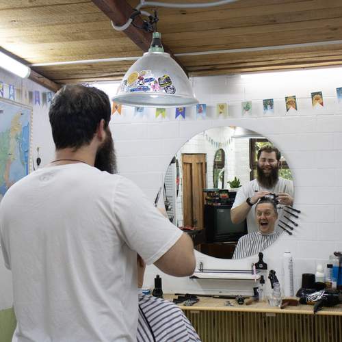 Ого, а волосы еще есть!