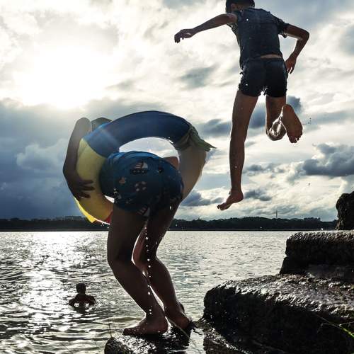 The diving events