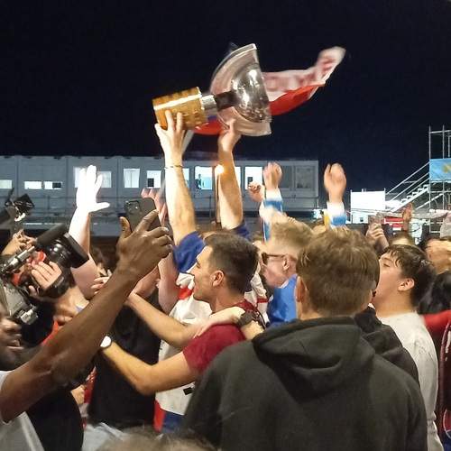 Photo #13384178