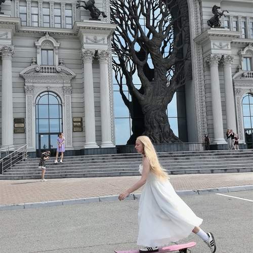 Photo #13386899