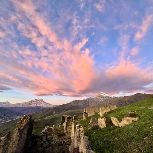 «Взрывной рассвет» над Шалбуздагом и Гестинкилем