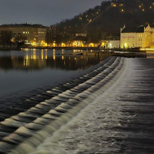 Photo #13400405