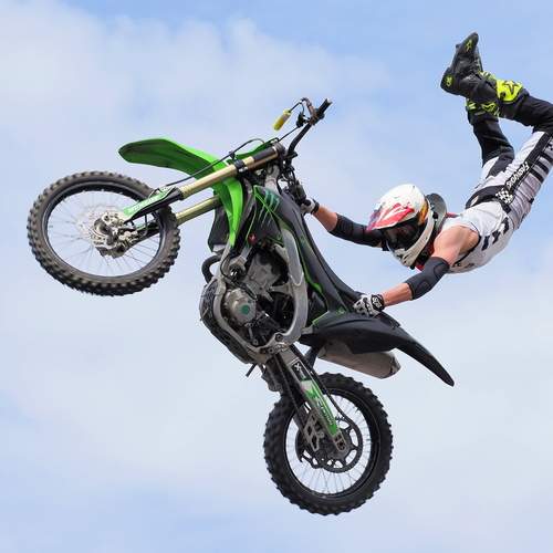 Photo #13403583