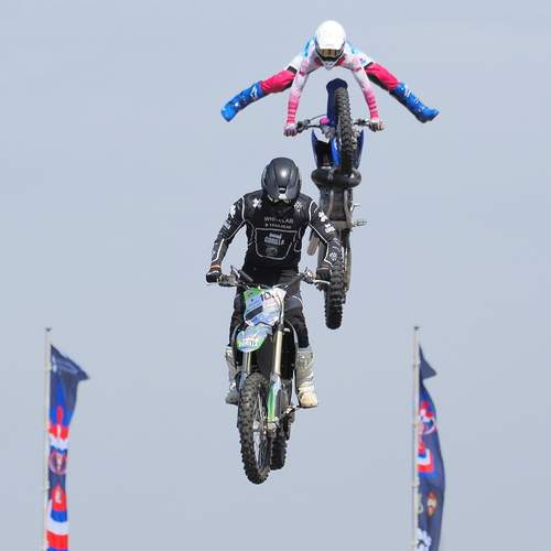 Photo #13403586