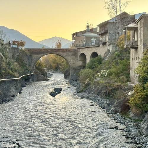 Старый мост «Уста Идрисан Муьгъ»