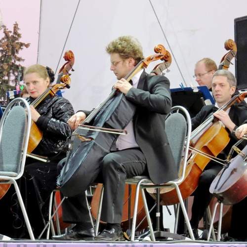 Музыканты симфонического оркестра