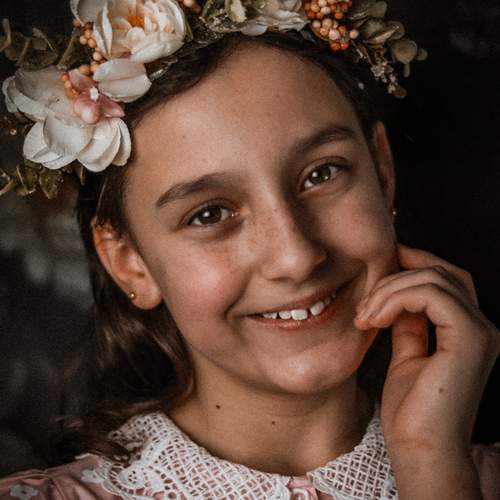 Flower girl