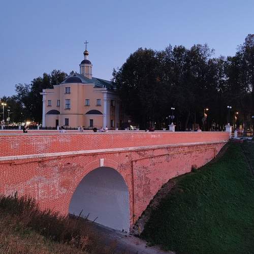 Photo #13407784