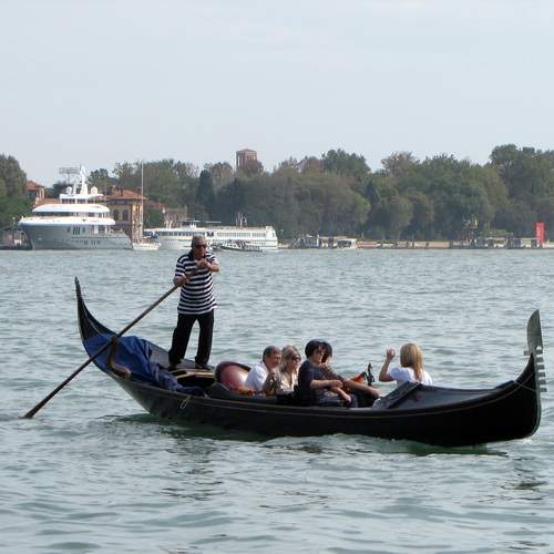 Гондольер в Венеции