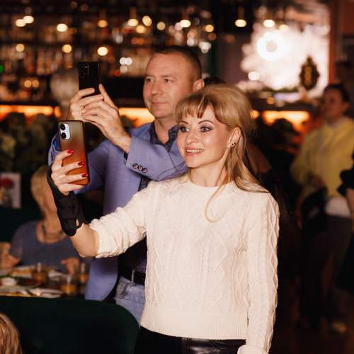 Photo #13412184