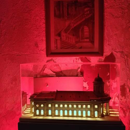 Photo #13429572