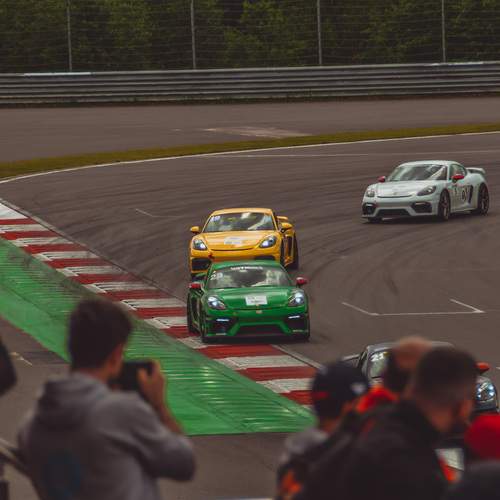 Photo #13435394