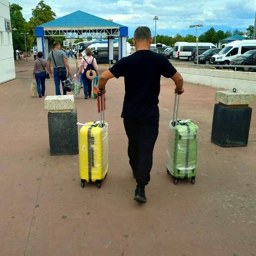 Photo #13443433