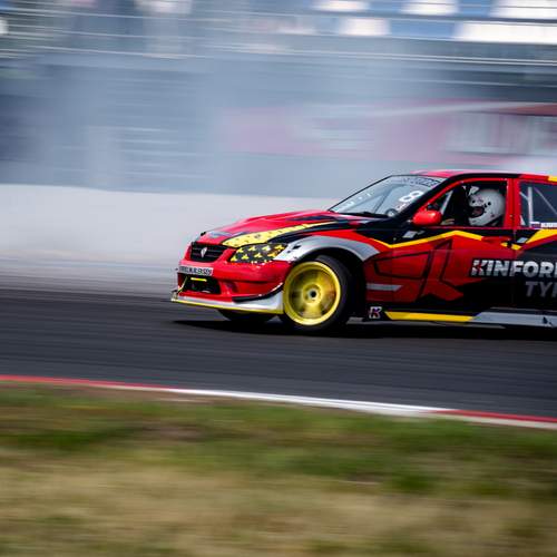 Photo #13444790