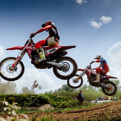 Photo #13448810