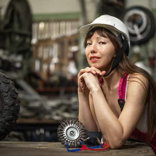 Перерыв на шлифовальном участке.