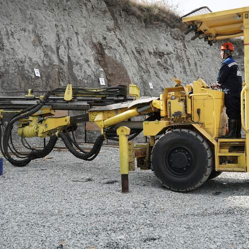 Photo #13450655