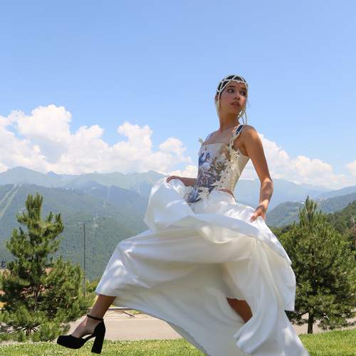 Photo #13463935
