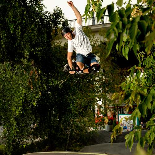 Photo #13495915