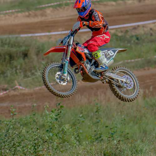 Photo #13531610