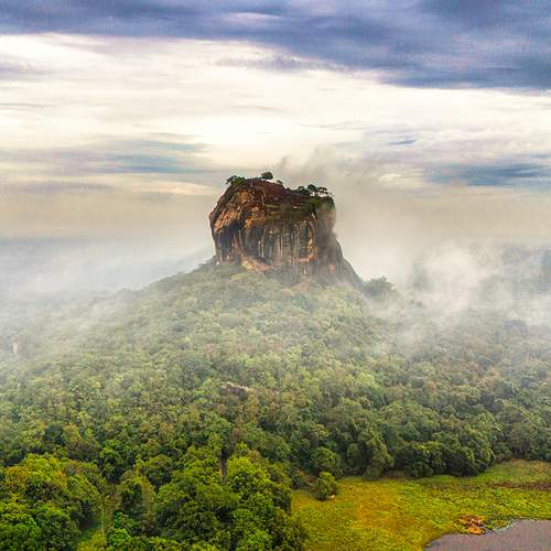 The Crown of Sri Lanka