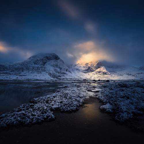 dawn in lofoten
