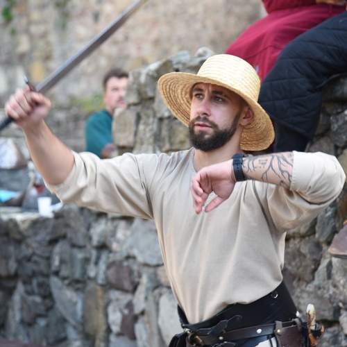 Photo #13566218