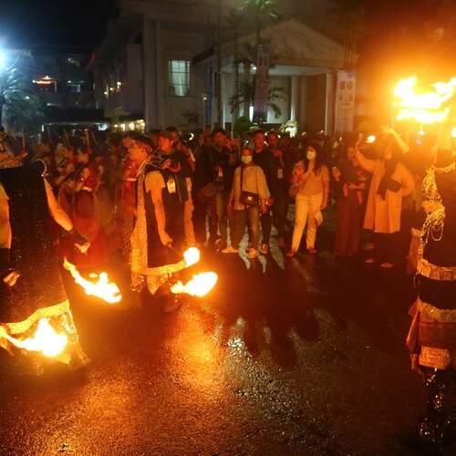 Photo #13587139