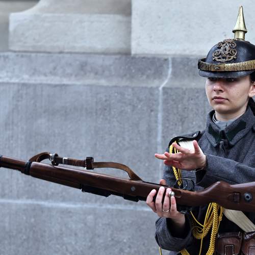Photo #13605018
