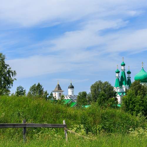 Во славу Троицы Святой