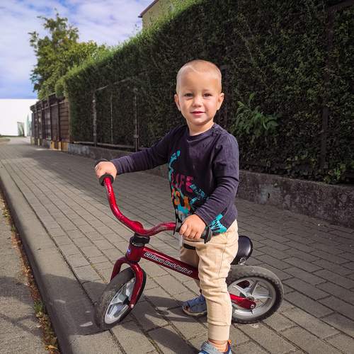 Photo #13676982