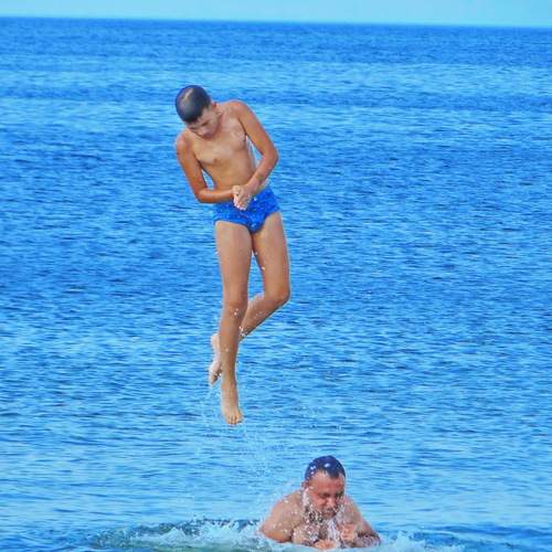 Photo #13678697