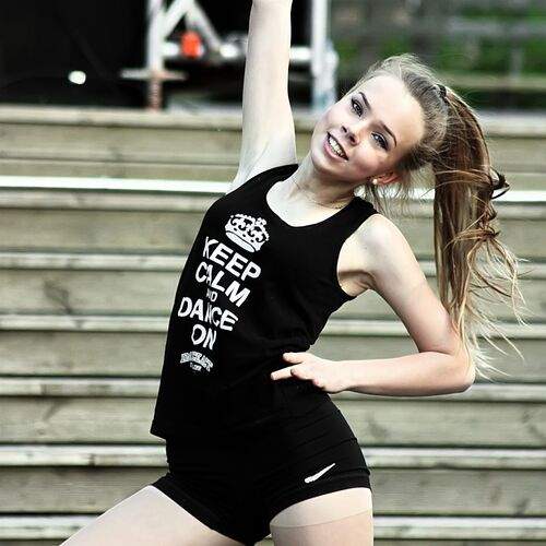 Photo #13684905