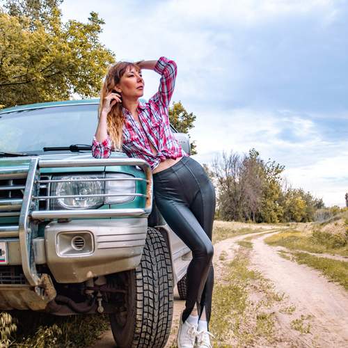 Photo #13685109