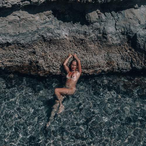 Photo #13688309