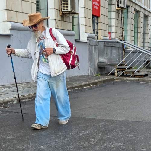 Photo #13688631