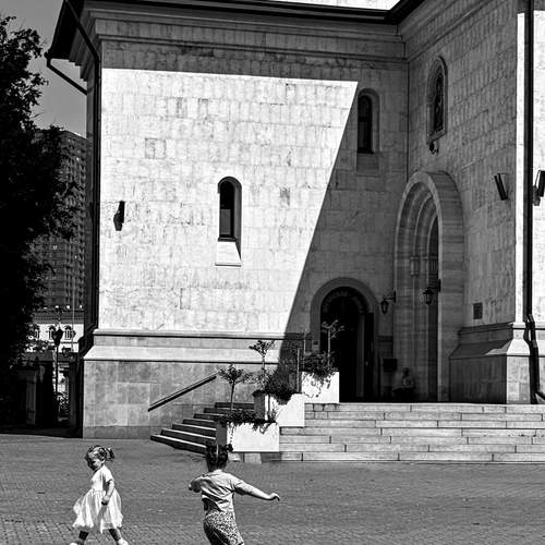 Photo #13693542