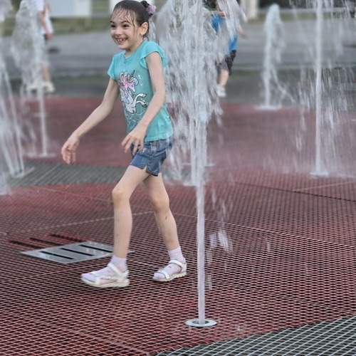 Photo #13695197