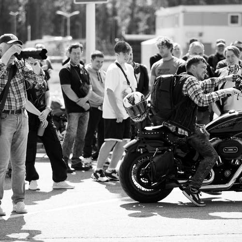 Photo #13697536