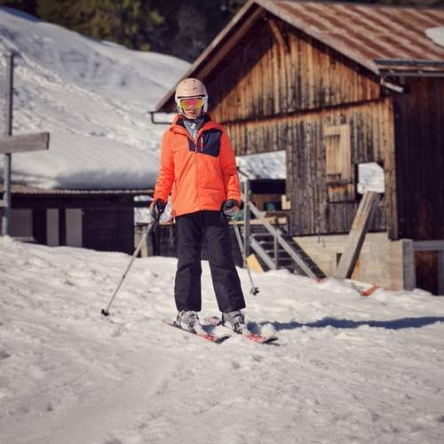 Photo #13698728