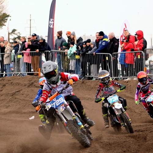 Photo #13699866