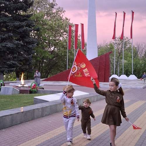 Photo #13700191